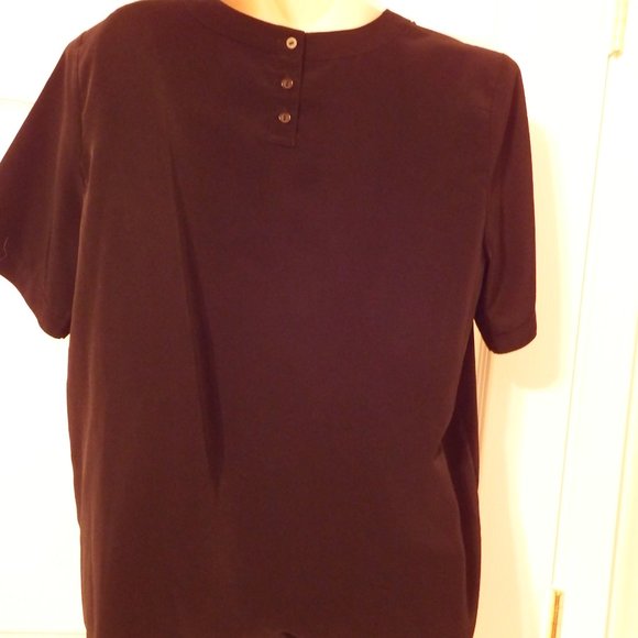 Classic black blouse with short sleeves, Size Petite Large - Picture 3 of 5